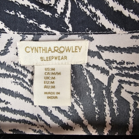 CYNTHIA‎ ROWLEY Sleepwear Palm Print Button-up Nightshirt Black Women’s Size M - Picture 12 of 13